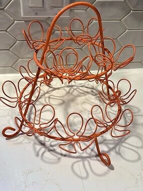 Vtg coral cupcake holder